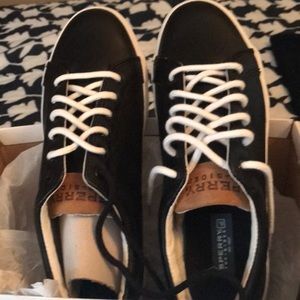 Gone! Donated to local shelter!